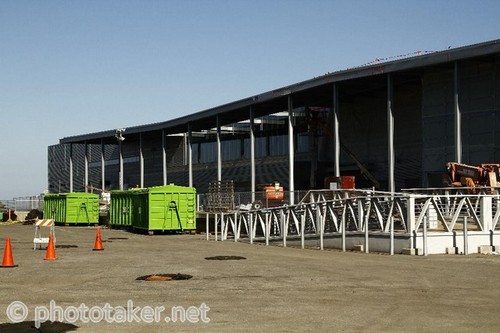 America’s Cup Village Construction, Piers 27-29, San Francisco, February 2013 © Erik Simonson www.pressure-drop.us http://www.pressure-drop.us